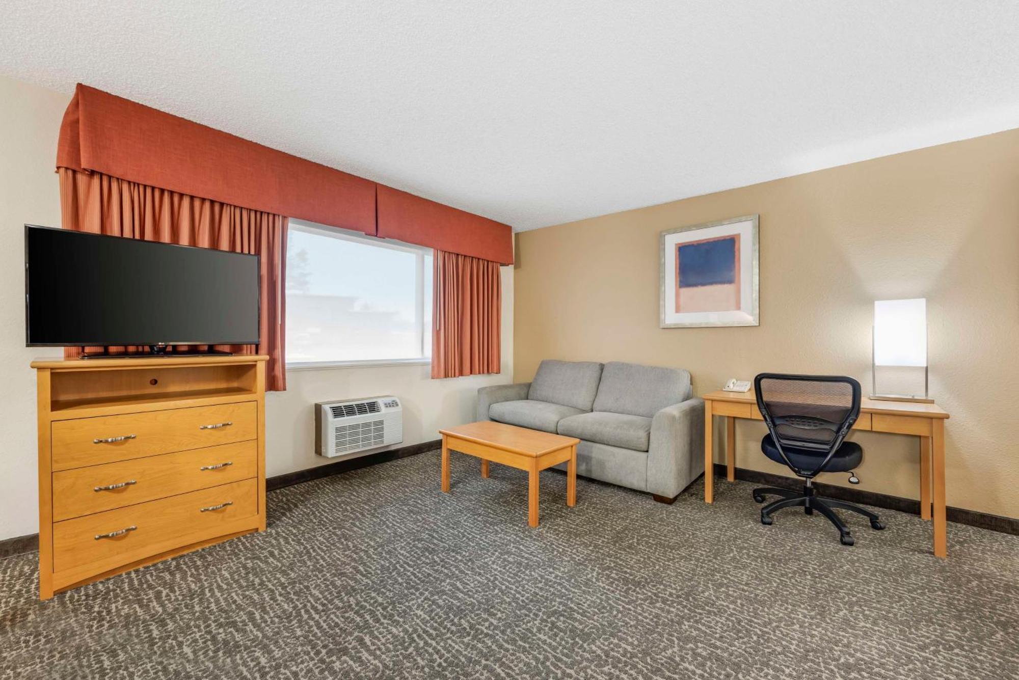 Best Western Aladdin Inn Kelso Exterior photo